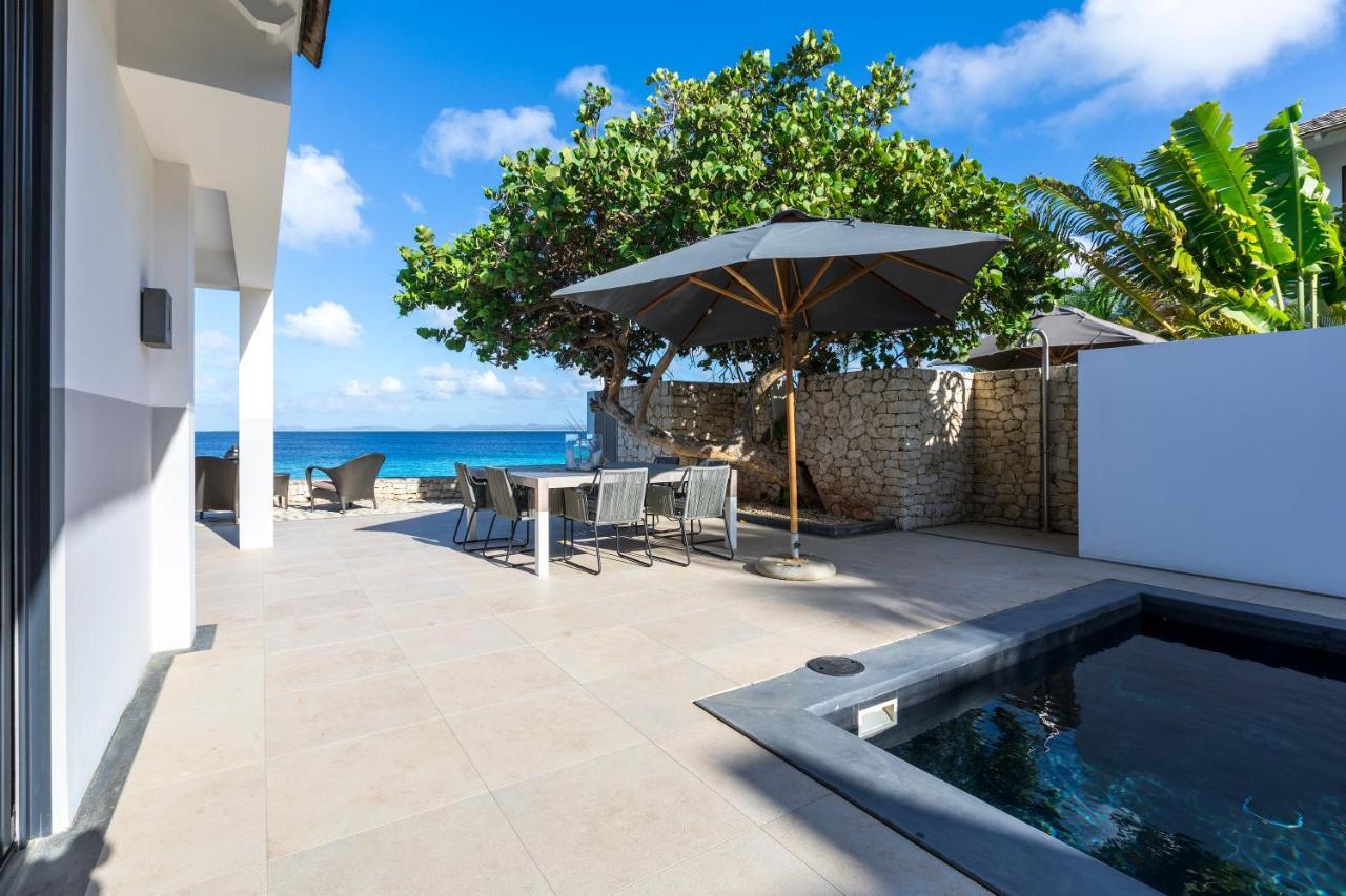 Oceanfront 72 & Sunny Villa คราเลนไดค์ ภายนอก รูปภาพ